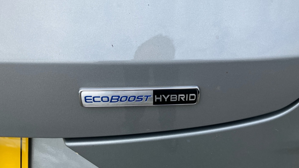 Ford Puma 1.0 EcoBoost Hybrid mHEV Titanium 5dr Petrol Hatchback - Image 24