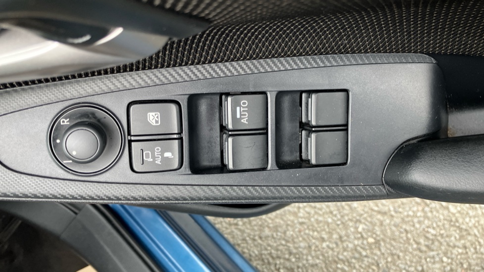 Mazda 2 1.5 Skyactiv G SE-L Nav 5dr Petrol Hatchback - Image 21