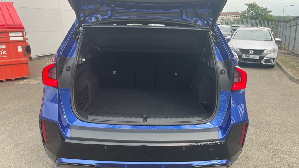BMW X1 xDrive 23d MHT M Sport Premier Pro 5dr Step Auto Diesel Estate - Image 4