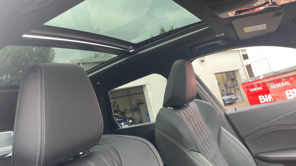 BMW X1 xDrive 23d MHT M Sport Premier Pro 5dr Step Auto Diesel Estate - Image 36