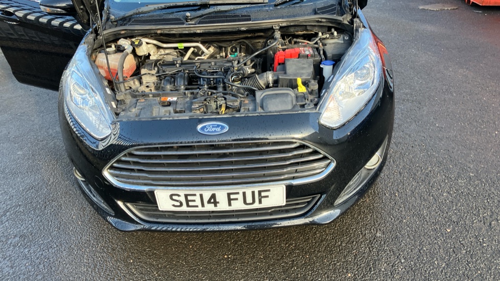 Ford Fiesta 1.25 82 Zetec 5dr Petrol Hatchback - Image 8