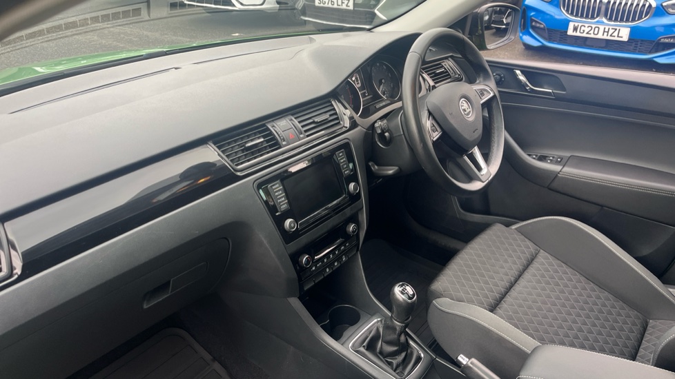 Skoda Rapid Spaceback 1.2 TSI 110 SE Sport 5dr Petrol Hatchback - Image 11