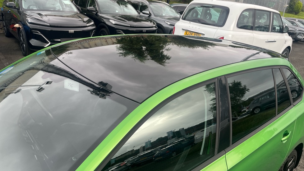 Skoda Rapid Spaceback 1.2 TSI 110 SE Sport 5dr Petrol Hatchback - Image 34