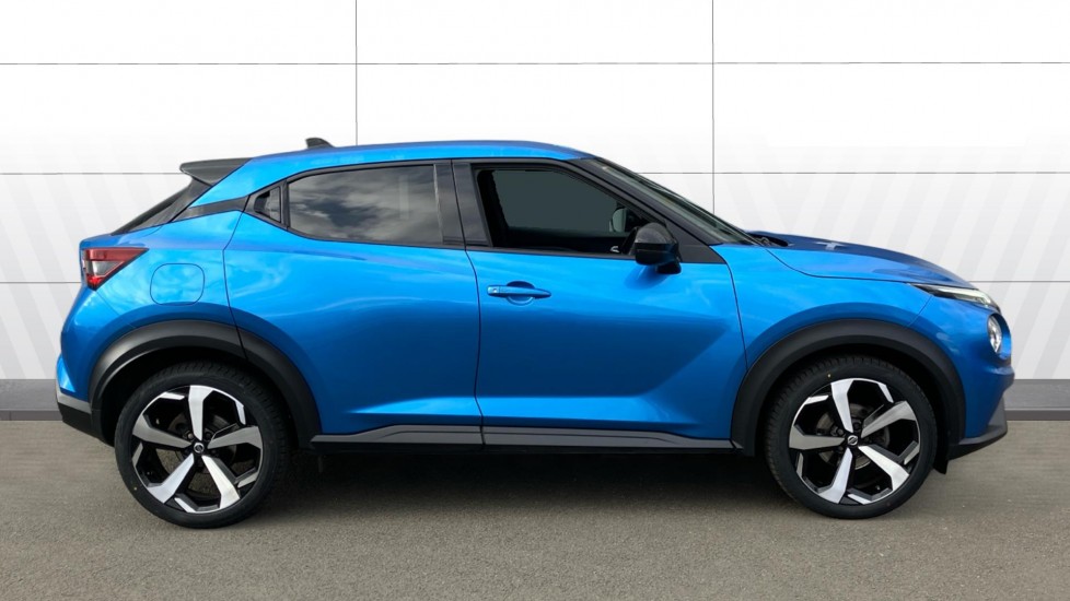 Nissan Juke 1.0 DiG-T 114 Tekna 5dr DCT Petrol Hatchback - Image 5