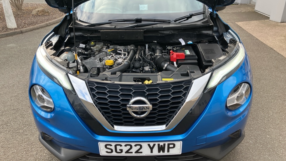 Nissan Juke 1.0 DiG-T 114 Tekna 5dr DCT Petrol Hatchback - Image 8