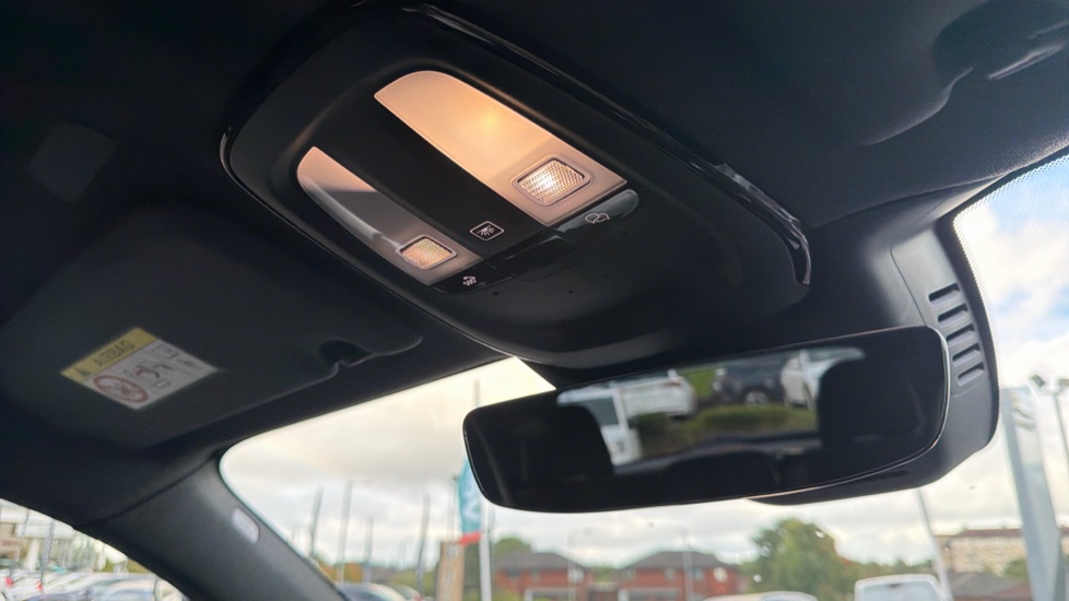 Volvo XC40 2.0 B3P Plus Dark 5dr Auto Petrol Estate - Image 36
