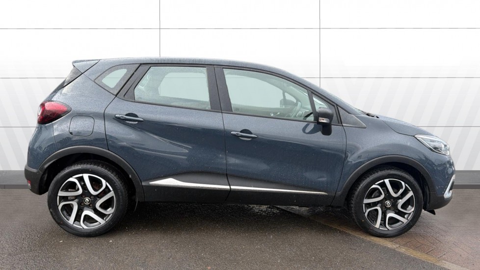 Renault Captur 0.9 TCE 90 Dynamique Nav 5dr Petrol Hatchback - Image 5