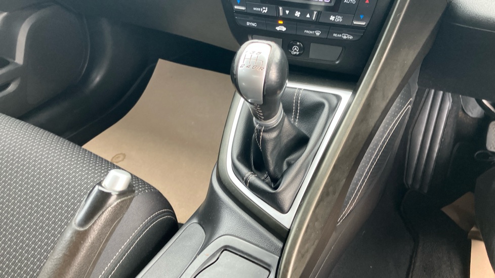 Honda Civic 1.8 i-VTEC SE Plus 5dr Petrol Hatchback - Image 13