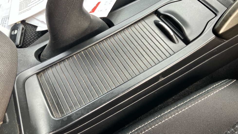 Honda Civic 1.8 i-VTEC SE Plus 5dr Petrol Hatchback - Image 29