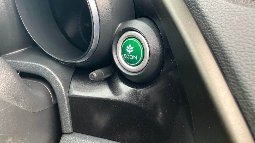 Honda Civic 1.8 i-VTEC SE Plus 5dr Petrol Hatchback - Image 33