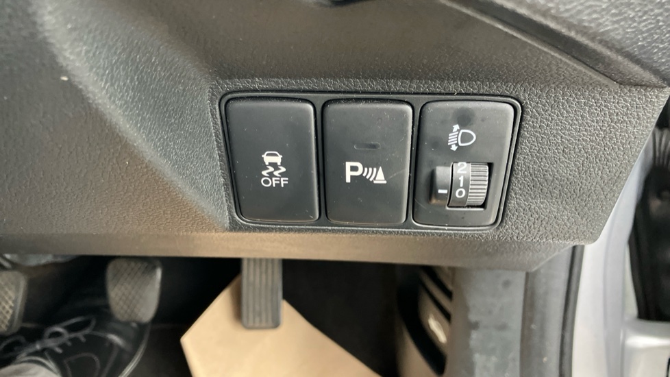 Honda Civic 1.8 i-VTEC SE Plus 5dr Petrol Hatchback - Image 34