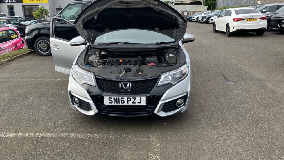 Honda Civic 1.8 i-VTEC SE Plus 5dr Petrol Hatchback - Image 40
