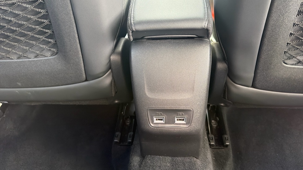 Peugeot 208 1.2 PureTech 100 GT 5dr Petrol Hatchback - Image 36