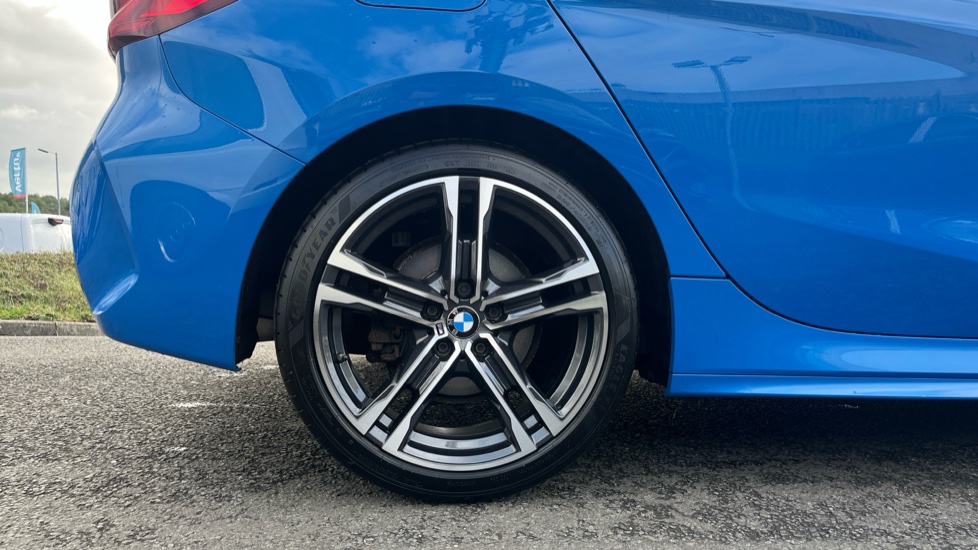 BMW 1 Series 118i M Sport 5dr Step Auto Petrol Hatchback - Image 7