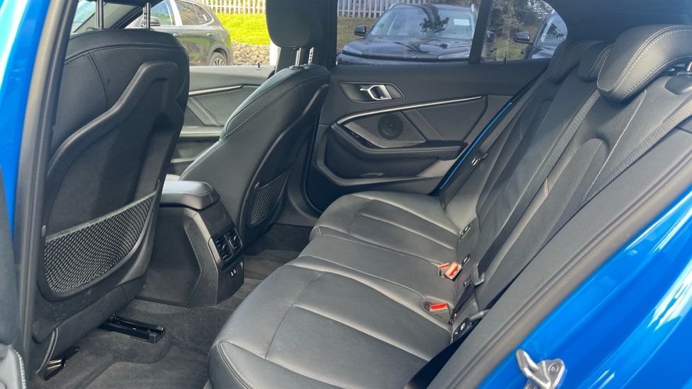 BMW 1 Series 118i M Sport 5dr Step Auto Petrol Hatchback - Image 16