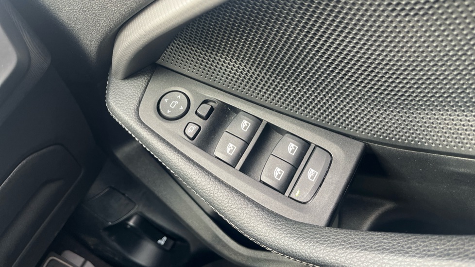 BMW 1 Series 118i M Sport 5dr Step Auto Petrol Hatchback - Image 26