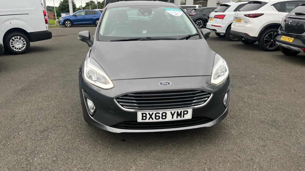 Ford Fiesta 1.1 Zetec 3dr Petrol Hatchback - Image 30