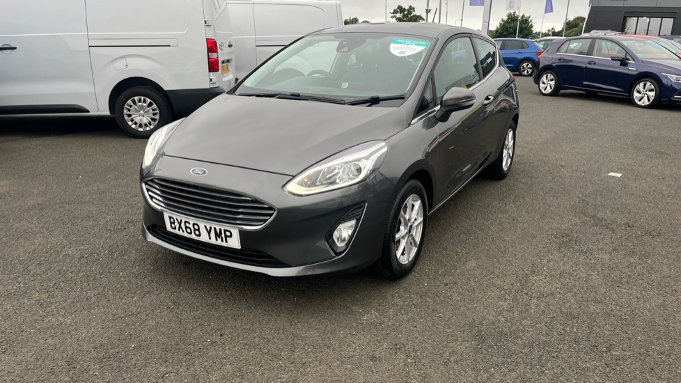 Ford Fiesta 1.1 Zetec 3dr Petrol Hatchback - Image 31