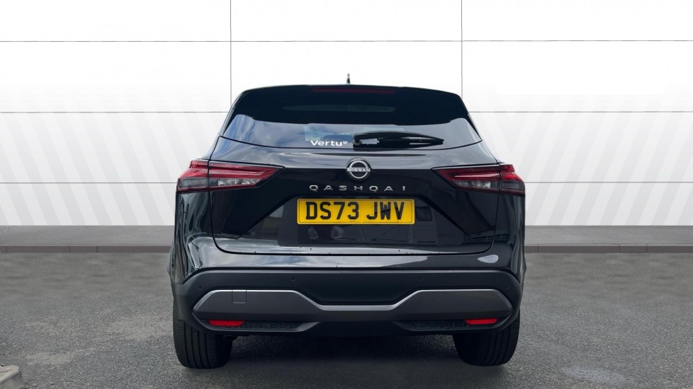 Nissan Qashqai 1.3 DiG-T MH Tekna 5dr Petrol Hatchback - Image 6