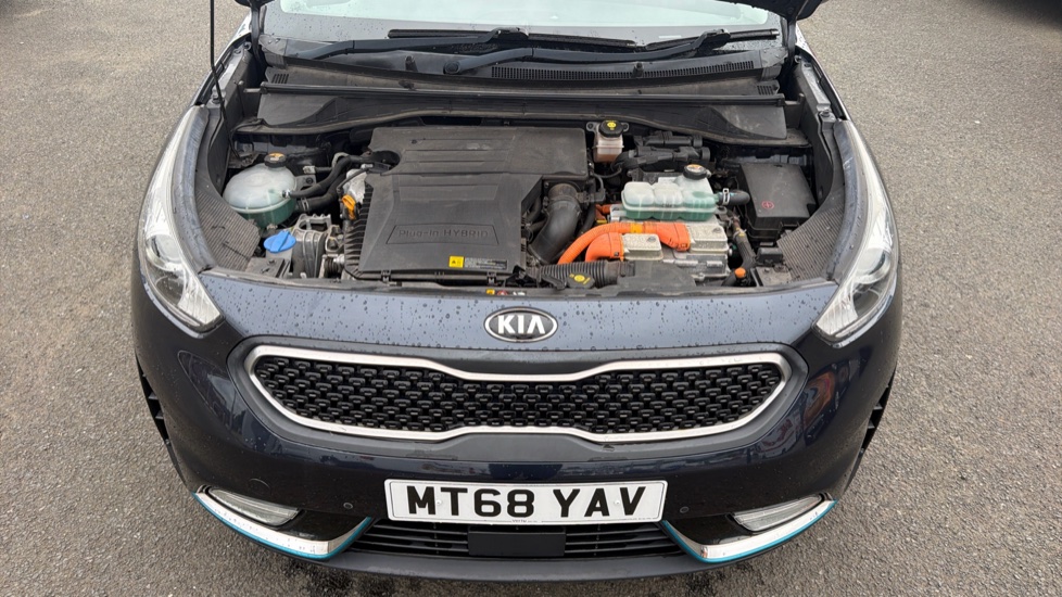 Kia Niro 1.6 GDi PHEV 3 5dr DCT Estate - Image 8