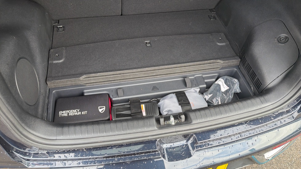 Kia Niro 1.6 GDi PHEV 3 5dr DCT Estate - Image 38