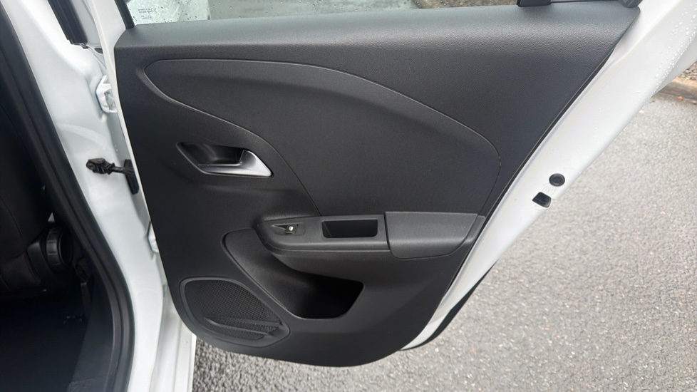 Vauxhall Corsa 1.2 Turbo SRi 5dr Petrol Hatchback - Image 26