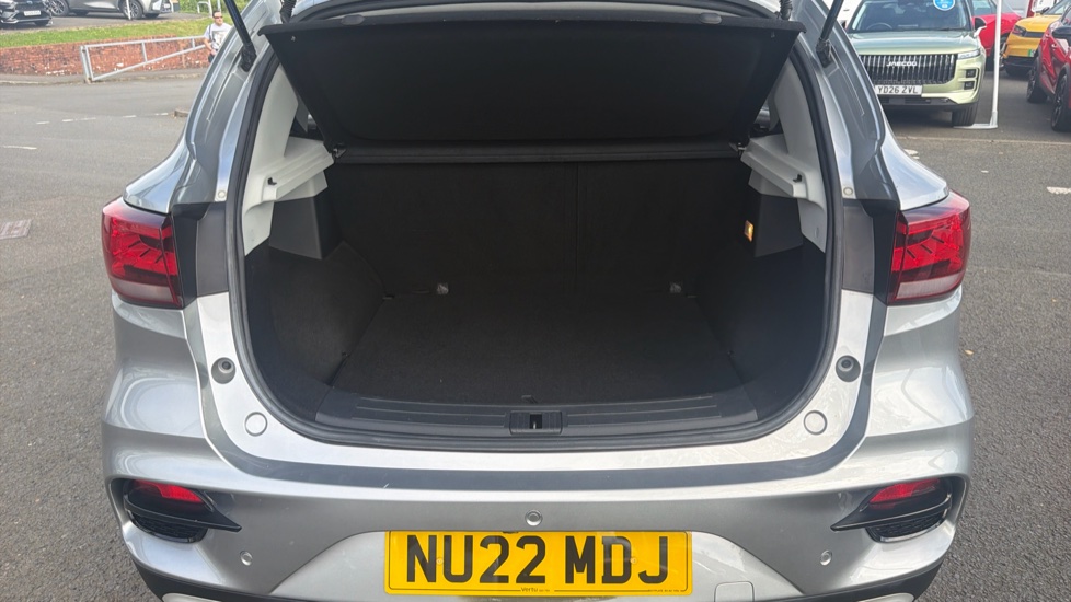 MG ZS 1.0T GDi Exclusive 5dr Petrol Hatchback - Image 4