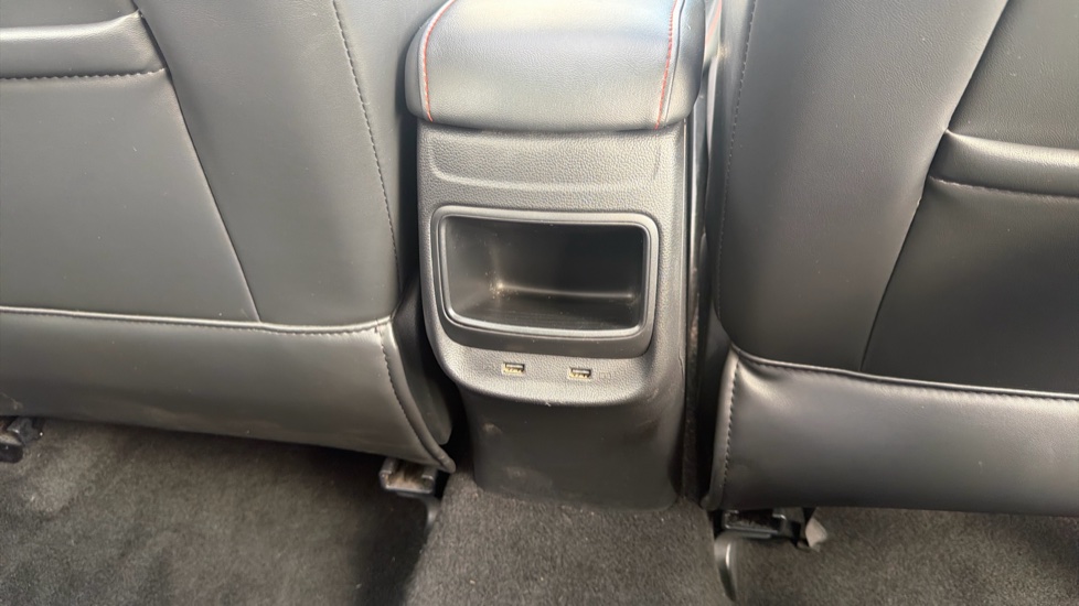 MG ZS 1.0T GDi Exclusive 5dr Petrol Hatchback - Image 29