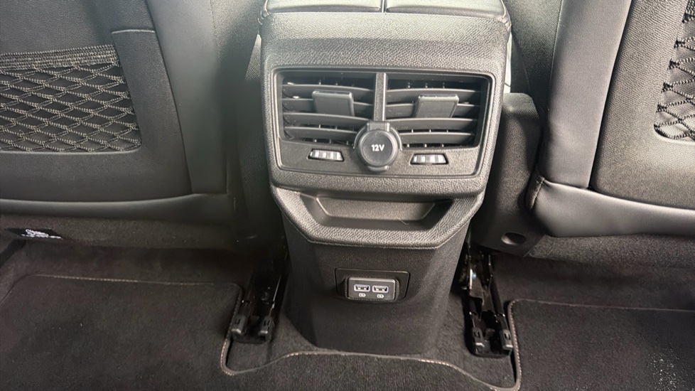 Peugeot 3008 1.5 BlueHDi GT 5dr EAT8 Diesel Estate - Image 27
