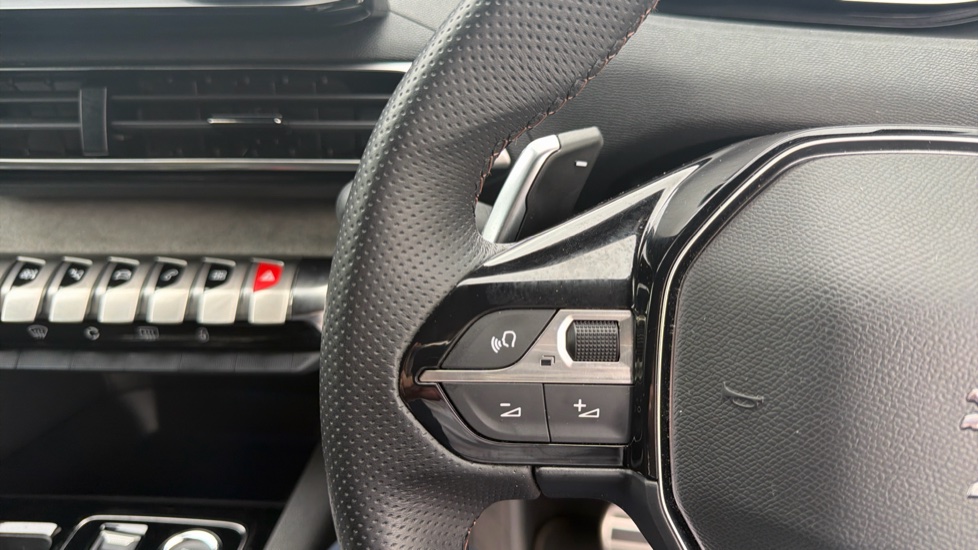 Peugeot 3008 1.5 BlueHDi GT 5dr EAT8 Diesel Estate - Image 30