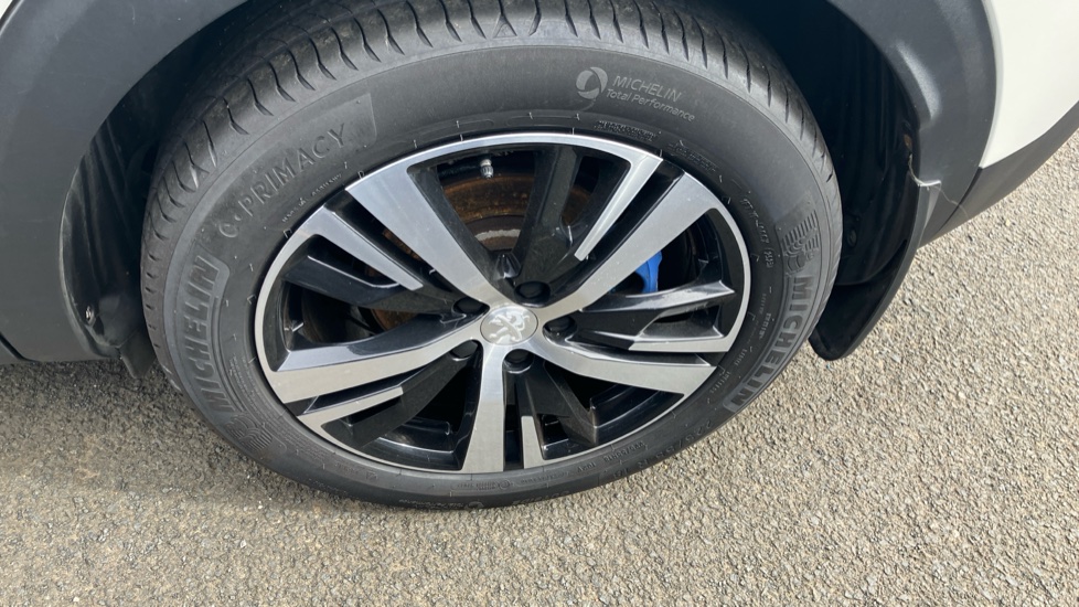 Peugeot 3008 1.5 BlueHDi GT 5dr EAT8 Diesel Estate - Image 38