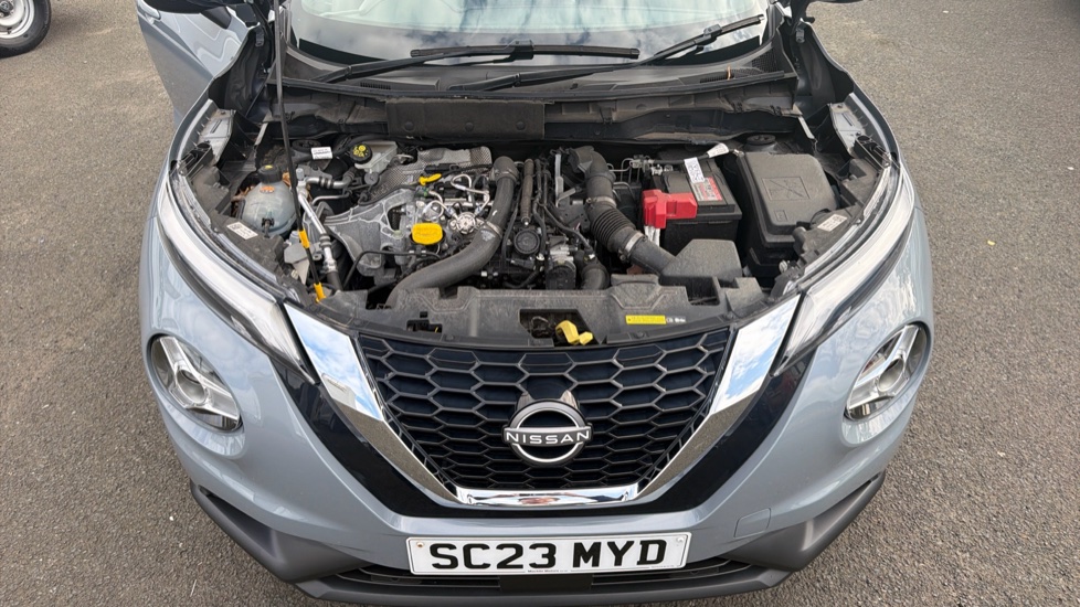 Nissan Juke 1.0 DiG-T 114 N-Connecta 5dr Petrol Hatchback - Image 8