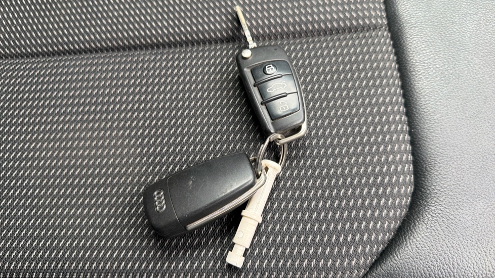 Audi Q2 30 TDI S Line 5dr Diesel Estate - Image 20