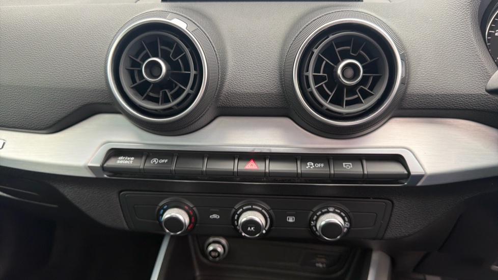 Audi Q2 30 TDI S Line 5dr Diesel Estate - Image 30