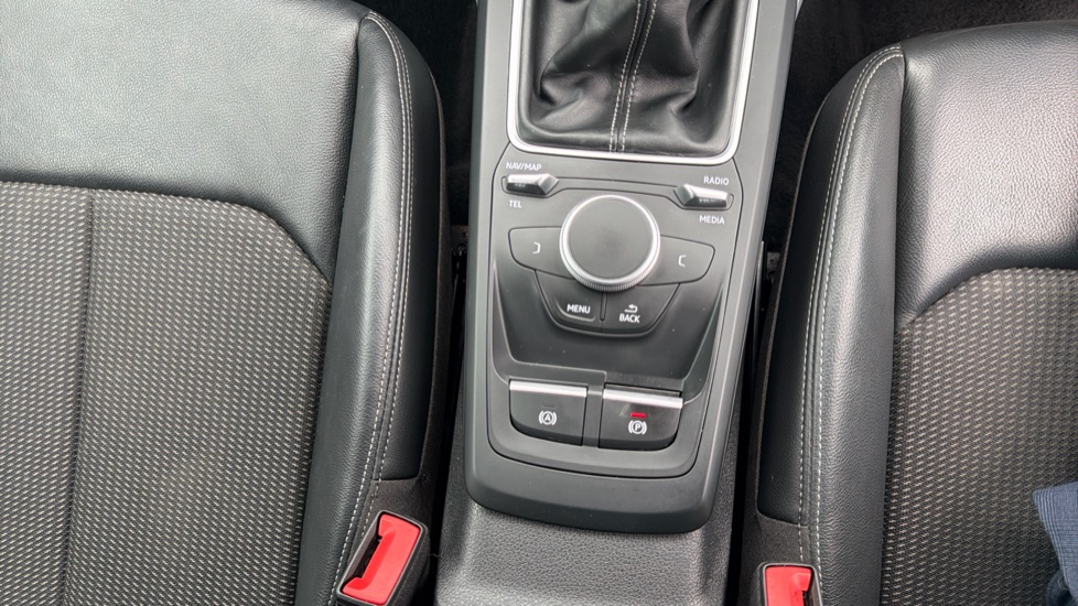 Audi Q2 30 TDI S Line 5dr Diesel Estate - Image 31