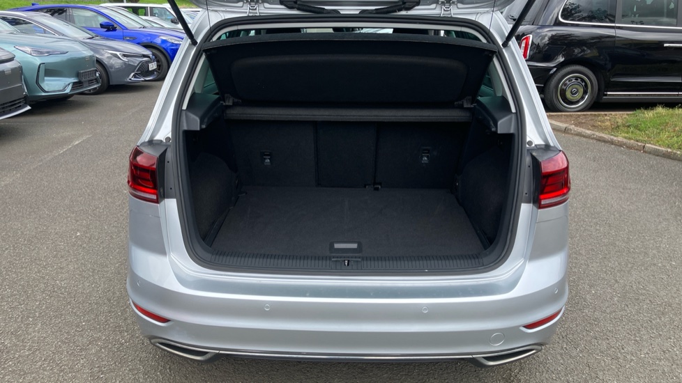 Volkswagen Golf SV 1.5 TSI EVO 130 GT 5dr Petrol Hatchback - Image 4