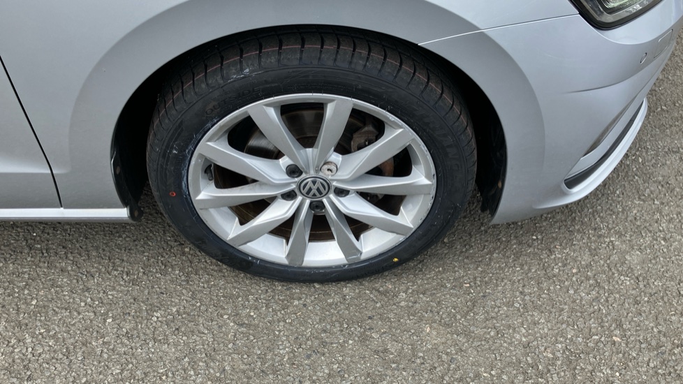 Volkswagen Golf SV 1.5 TSI EVO 130 GT 5dr Petrol Hatchback - Image 49