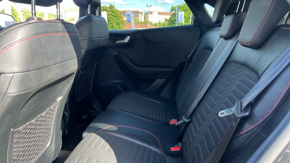 Ford Puma 1.0 EcoBoost Hybrid mHEV ST-Line X First Ed 5dr Petrol Hatchback - Image 16