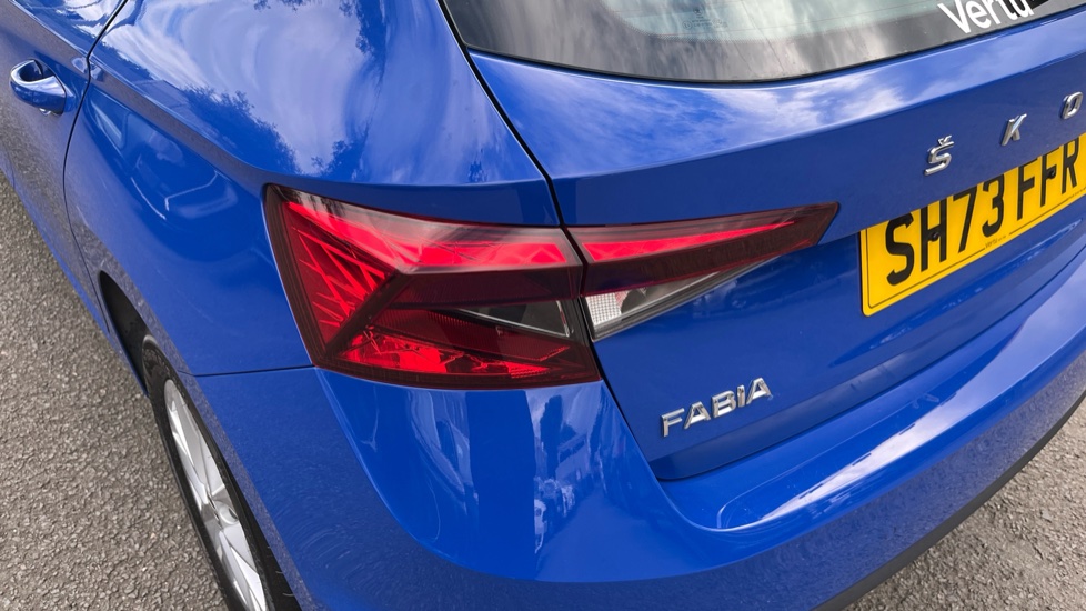Skoda Fabia 1.0 TSI SE Comfort 5dr Petrol Hatchback - Image 36