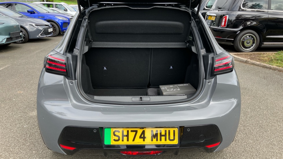 Peugeot 208 100kW GT 50kWh 5dr Auto Electric Hatchback - Image 4