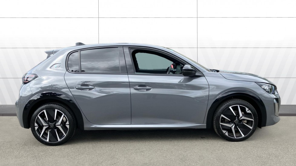 Peugeot 208 100kW GT 50kWh 5dr Auto Electric Hatchback - Image 5