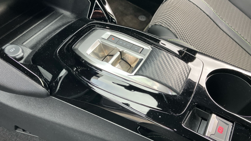 Peugeot 208 100kW GT 50kWh 5dr Auto Electric Hatchback - Image 13