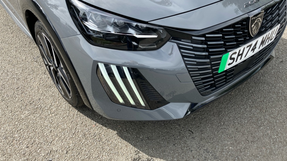 Peugeot 208 100kW GT 50kWh 5dr Auto Electric Hatchback - Image 27