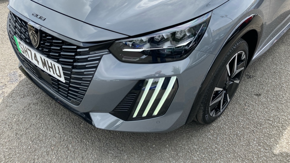 Peugeot 208 100kW GT 50kWh 5dr Auto Electric Hatchback - Image 30