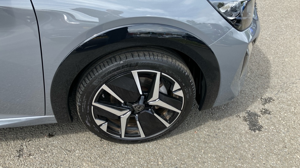 Peugeot 208 100kW GT 50kWh 5dr Auto Electric Hatchback - Image 46