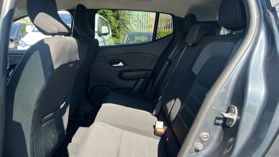 Dacia Sandero Stepway 1.0 TCe Prestige 5dr Petrol Hatchback - Image 16