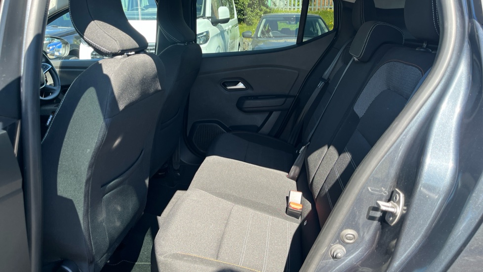 Dacia Sandero Stepway 1.0 TCe Prestige 5dr Petrol Hatchback - Image 35