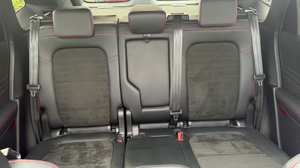 Ford Kuga 2.5 FHEV ST-Line X Edition 5dr CVT Hybrid Estate - Image 15