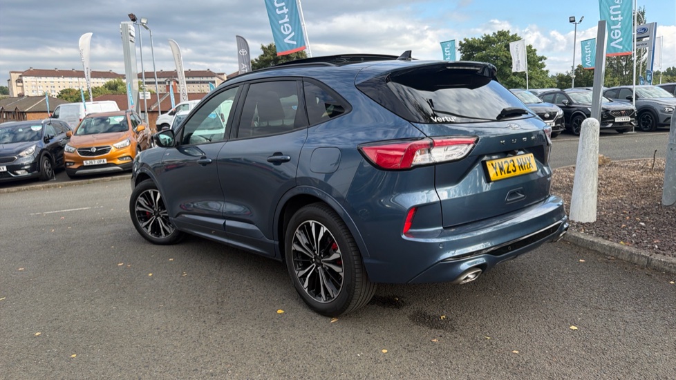 Ford Kuga 2.5 FHEV ST-Line X Edition 5dr CVT Hybrid Estate - Image 38