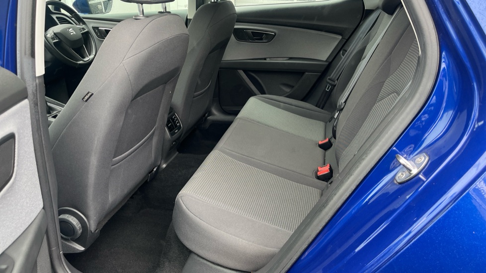 SEAT Leon 1.5 TSI EVO SE [EZ] 5dr Petrol Hatchback - Image 33